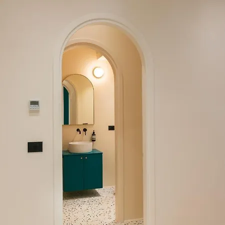 Youhosty - Borgonuovo 4 Milan Exterior photo